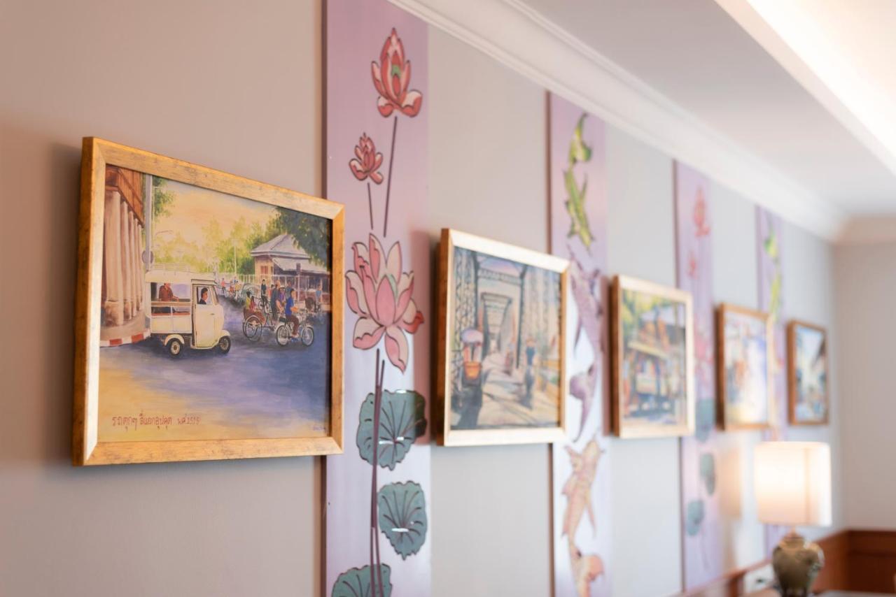 The Empress Premier Chiang Mai - Sha Extra Plus Экстерьер фото Artwork by the residents of the facility